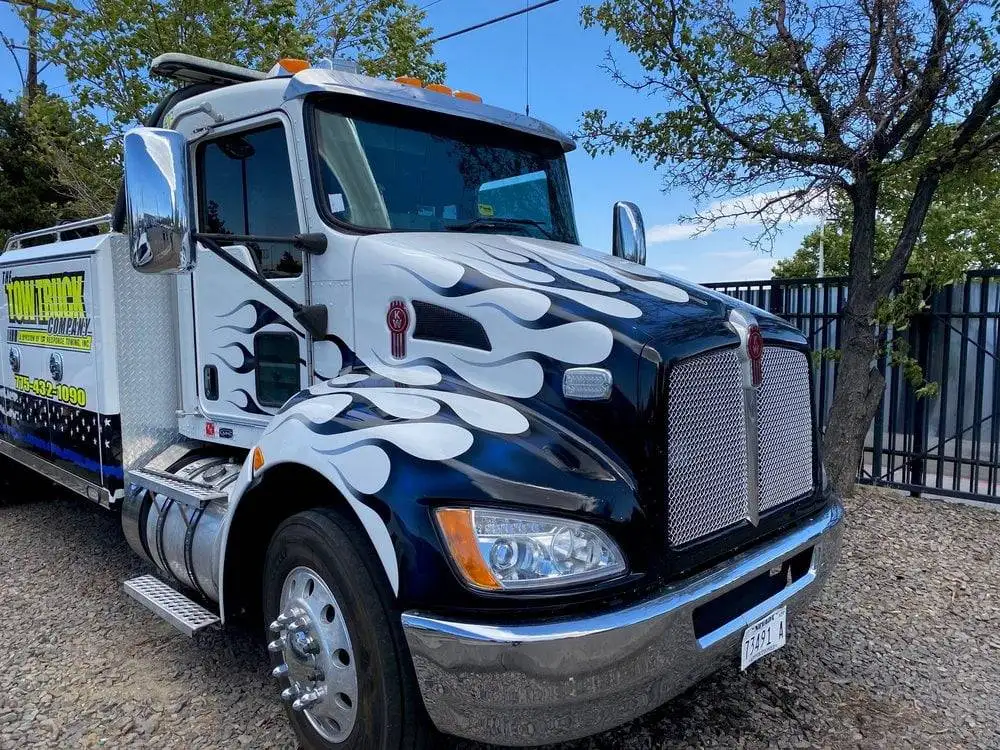 Semi Truck Towing Las Vegas