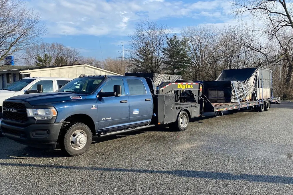 Hot Shot Trucking Columbus Ohio: Fast & Reliable Freight Delivery