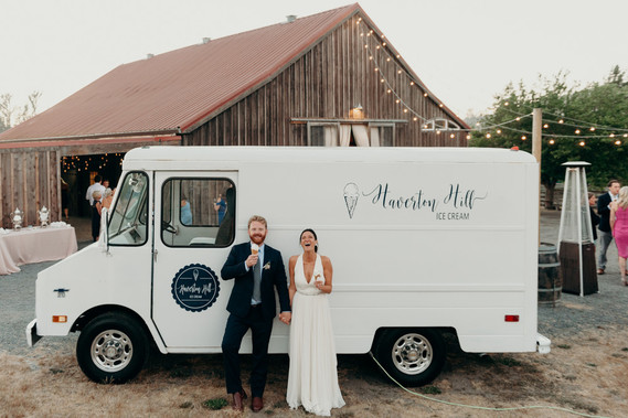Rent An Ice Cream Truck For A Wedding