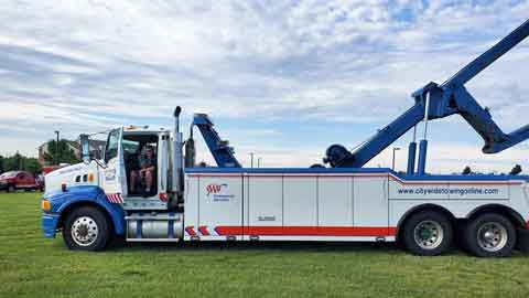 Tow Truck Brooklyn Park Mn – Fast, Reliable Roadside Assistance