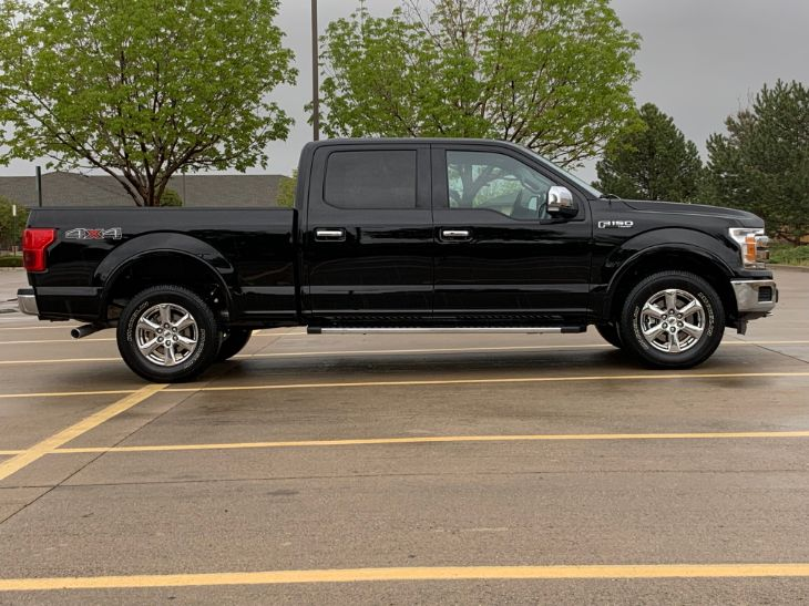 Crew Cab Truck With 6.5 Foot Bed