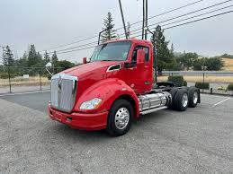 How To Sell A Commercial Truck Fast & Profitably