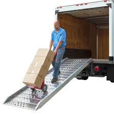 Loading Ramps For Box Trucks: Sizes, Capacity, Safety